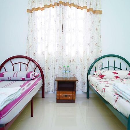 Anjung Nor Homestay  Дунгун Екстериор снимка