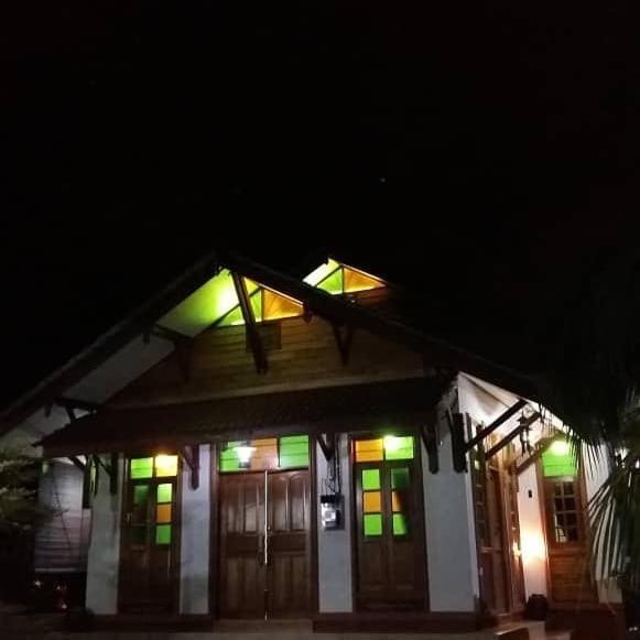 Anjung Nor Homestay  Дунгун Екстериор снимка